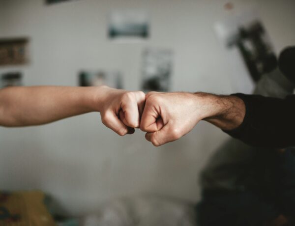 bisogni singoli in coppia. Gratificare e penalizzare nelle relazioni.